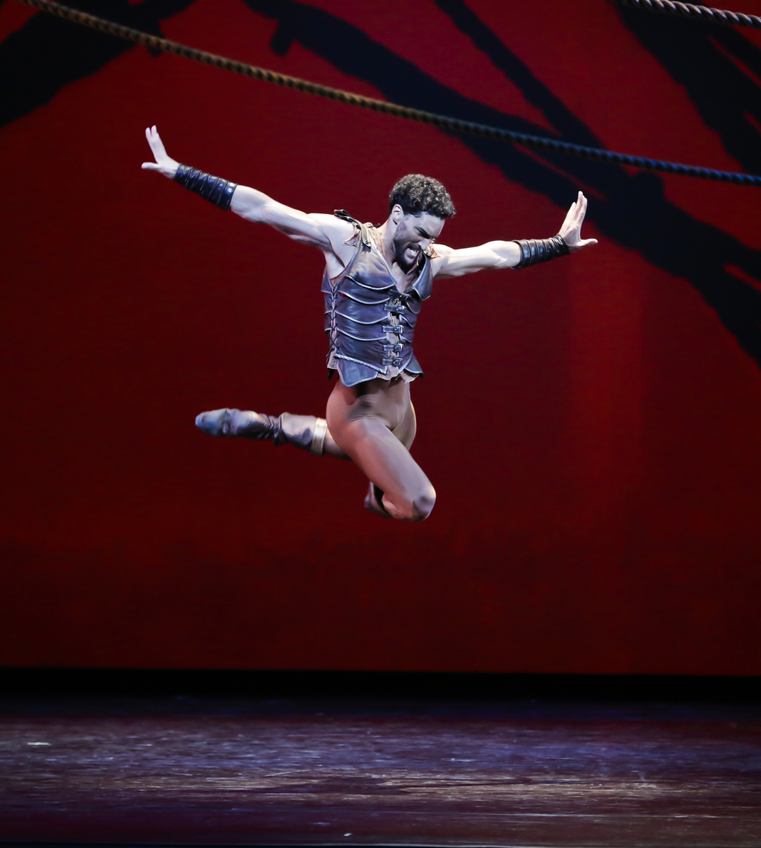 Chicago/Tour Dance Review: ALVIN AILEY AMERICAN DANCE 