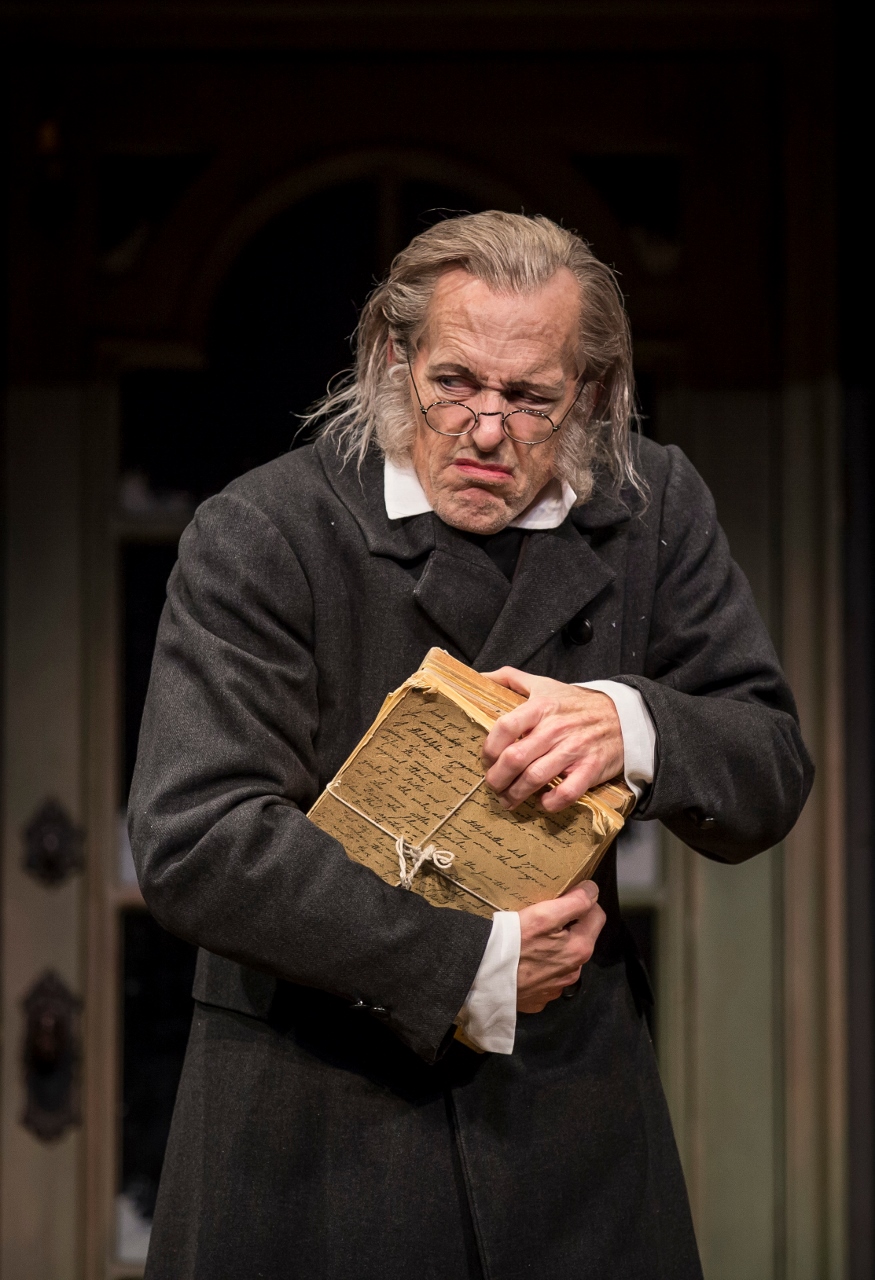 Theater Review: A CHRISTMAS CAROL (Goodman Theatre in Chicago)